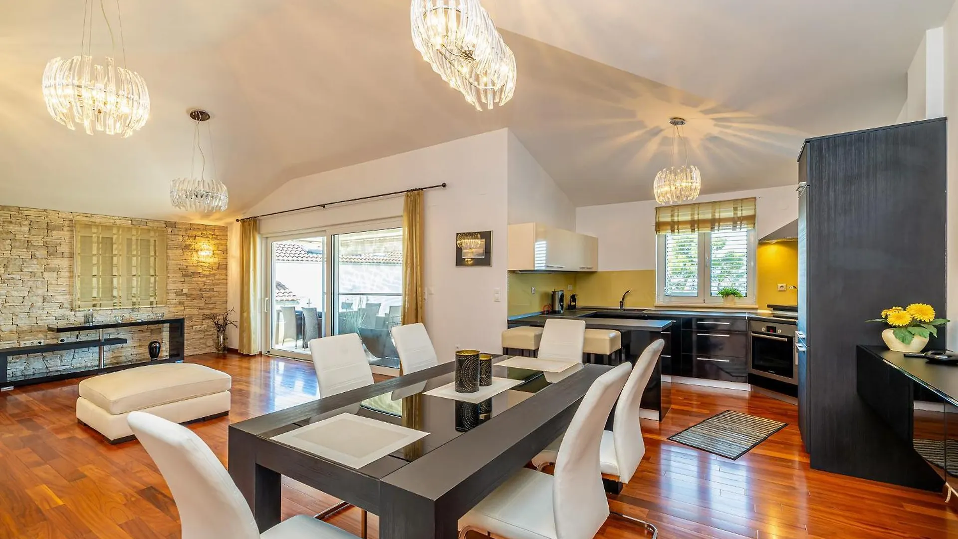 公寓 马林斯卡Luxury Penthouse Claudia公寓