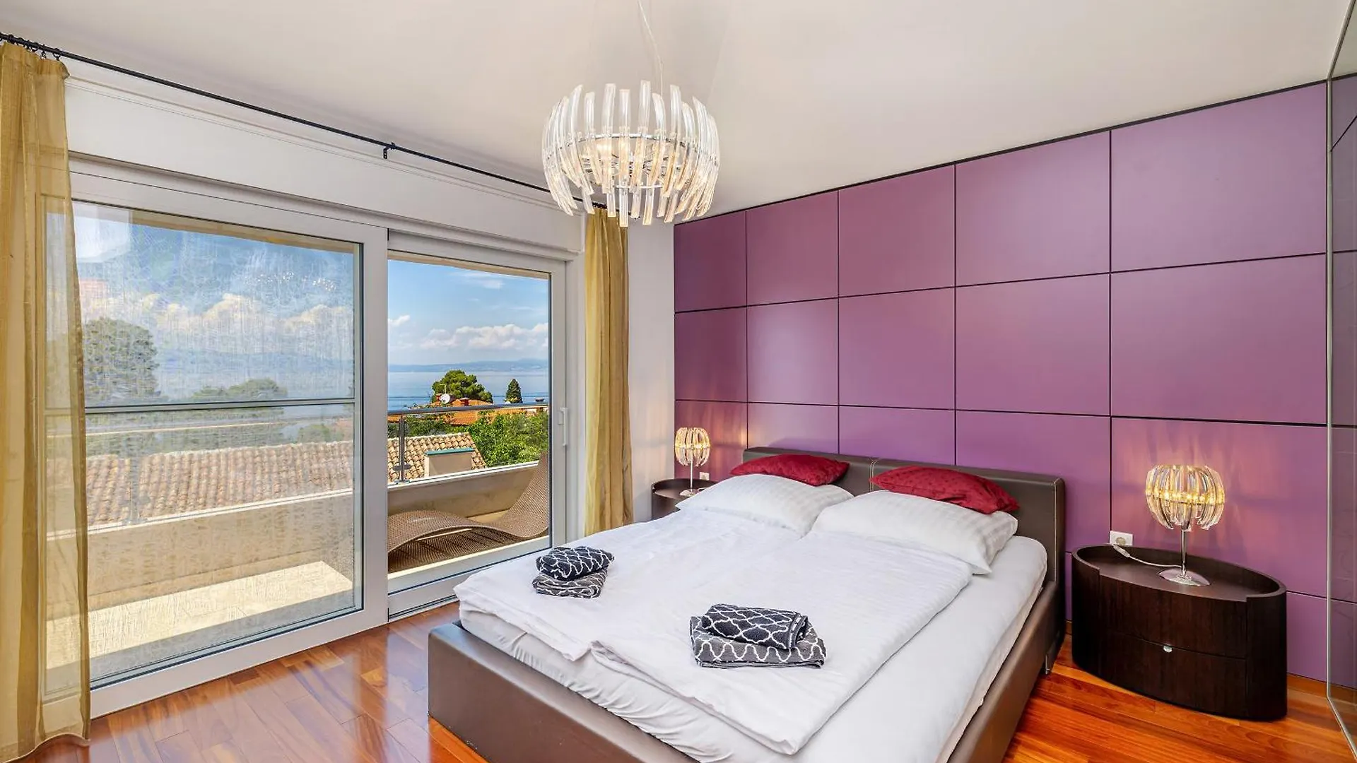 马林斯卡Luxury Penthouse Claudia公寓