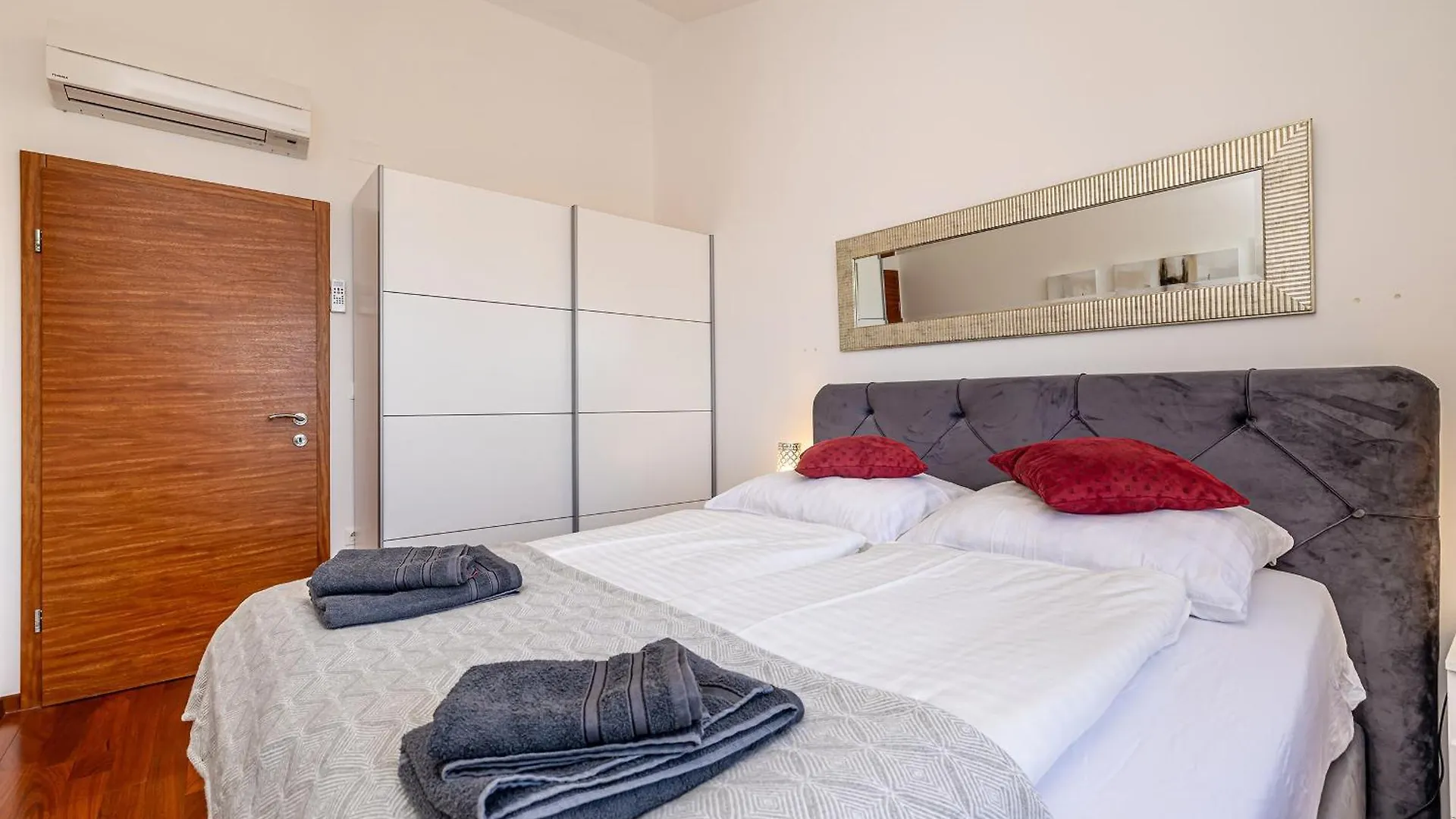 Luxury Penthouse Claudia Apartment Malinska